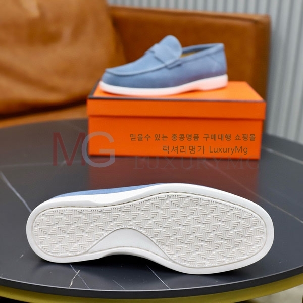 ޽ ĳ־   HE303601-1