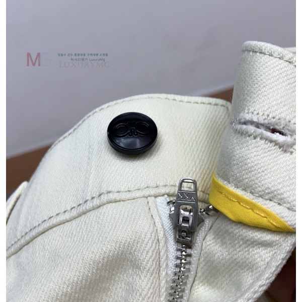 ���� �䷹���� û���� FG345287