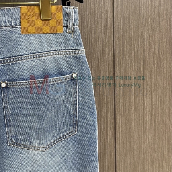 ���� ���̺��� û���� LV326748