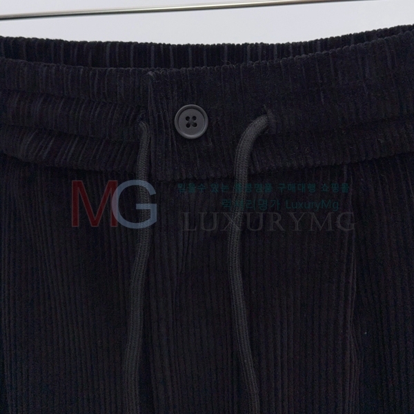 ���� ���ڷ� ��ġ�ڸ� ���� BC287693-2