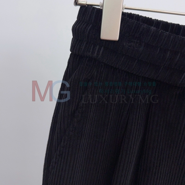 ���� ���ڷ� ��ġ�ڸ� ���� BC287693-2