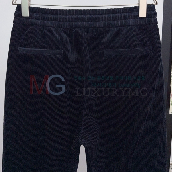 ���� ���ڷ� ��ġ�ڸ� ���� BC287693-3