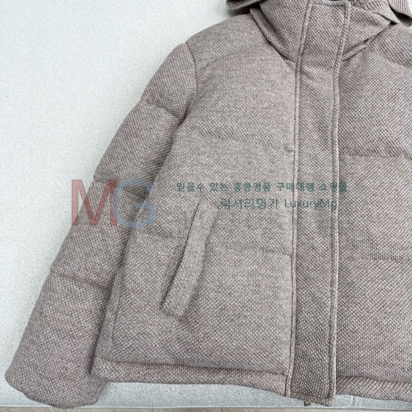 ���� �η�**�� �ٿ� �е� LP424502-14