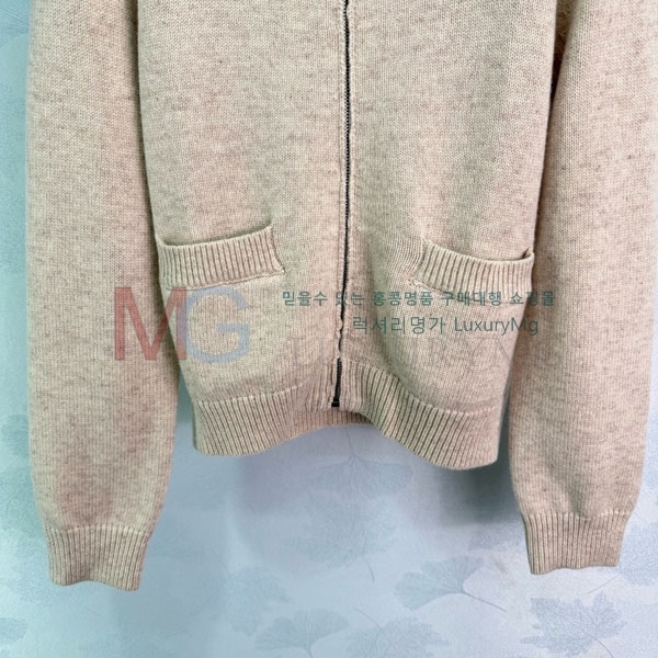 ���� �̿�̿� ������ ��Ŷ MU354408-1