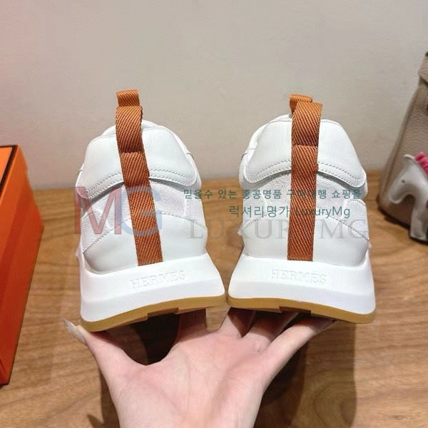 ���� �����޽� giga ����Ŀ�� HE066228-2