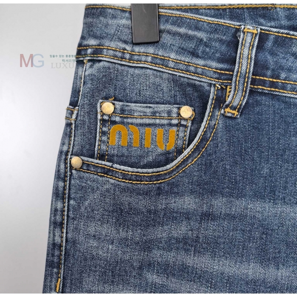 ���� �̿�̿� û���� MM523714