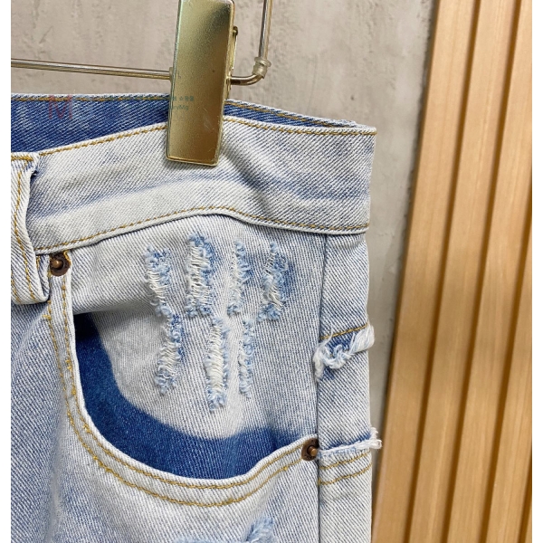 ���� �߷��þư� û���� BA824361