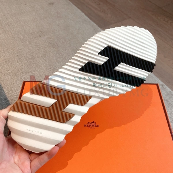 �������� �����޽� ����Ŀ�� HE066606-1