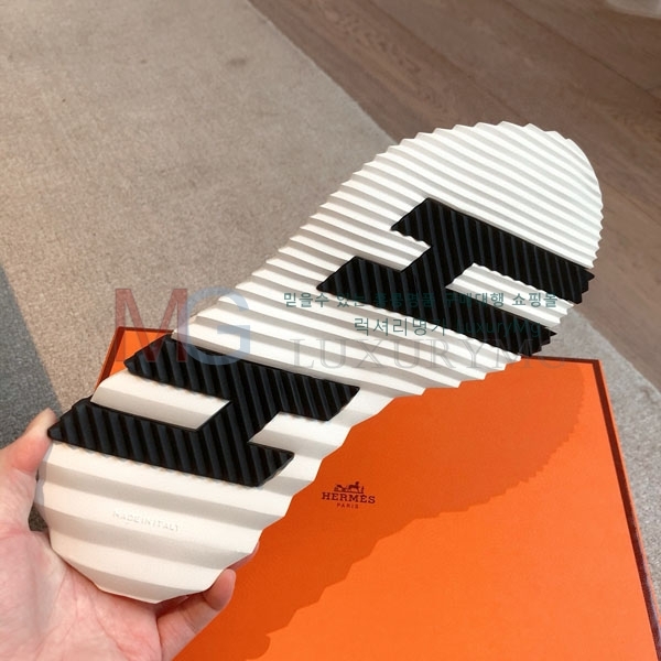 �������� �����޽� ����Ŀ�� HE066606-4