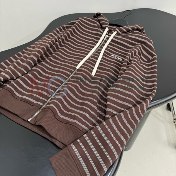 �������� �̿�̿� ������ ��Ŷ MU354408-3