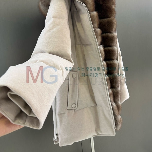 ���� �η�**�� �ٿ� �е� LP424502-24