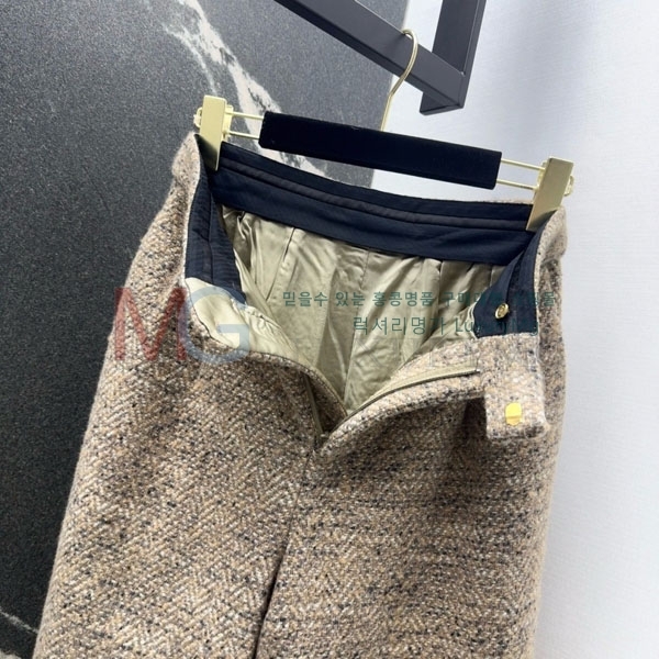 ���� �η�**�� ���� LP745602-5