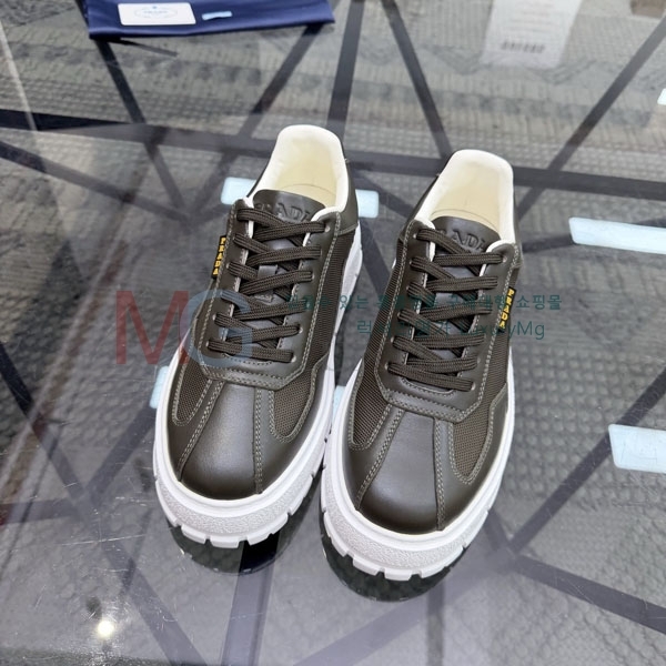 ���� ����� ����Ŀ�� 10P666032