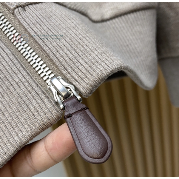 ���� �η�**�� ��Ŷ LP638460