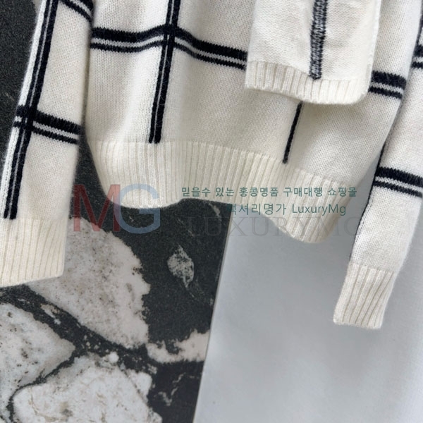 ���� ���ڷ� ��ġ�ڸ� ������ ���÷� ��Ʈ BC456332-3