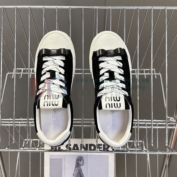 ���� �̿�̿� ����Ŀ�� MI3308801-2