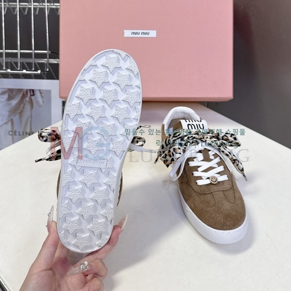 ���� �̿�̿� ����Ŀ�� MI3308802-1