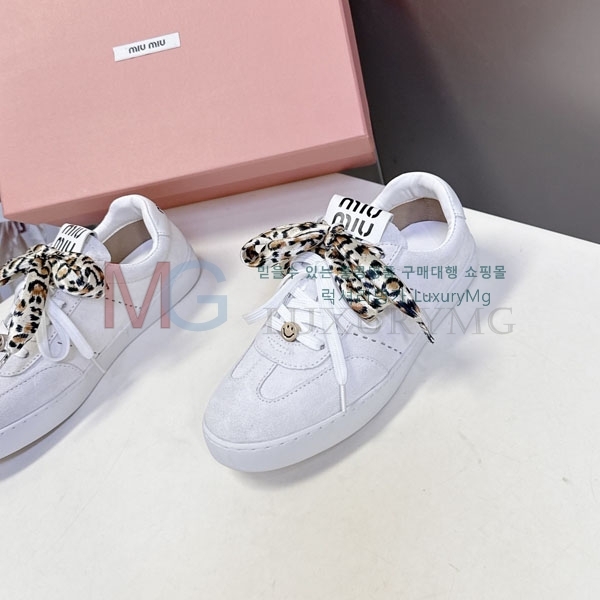 ���� �̿�̿� ����Ŀ�� MI3308802-2