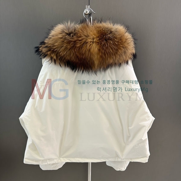 ���� �η�**�� �ٿ� �е� LP434064-5