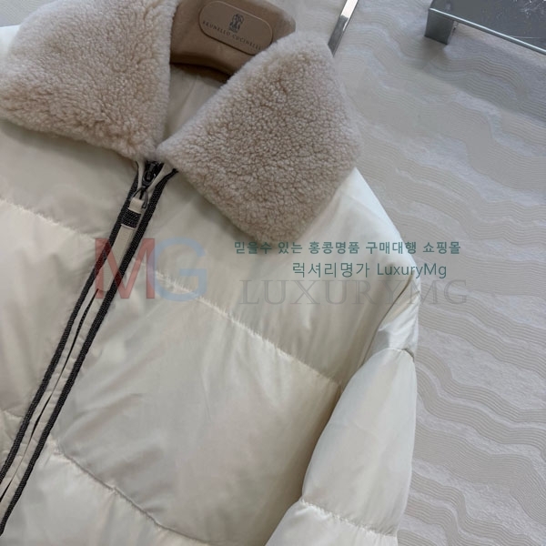 ���� ���ڷ� ��ġ�ڸ� �ٿ� �е� BC5345054-1