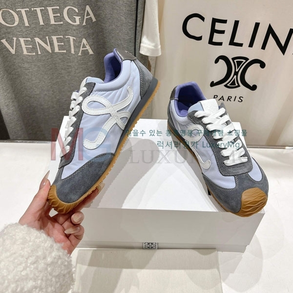 ���� �ο��� ����Ŀ�� R7T63301-7