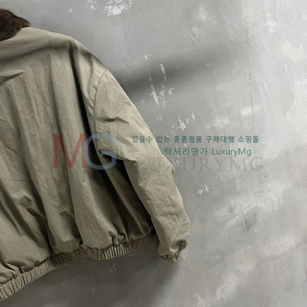 ���� �̿�̿� �þ �� ���� �ٿ� �е� MU341203-3