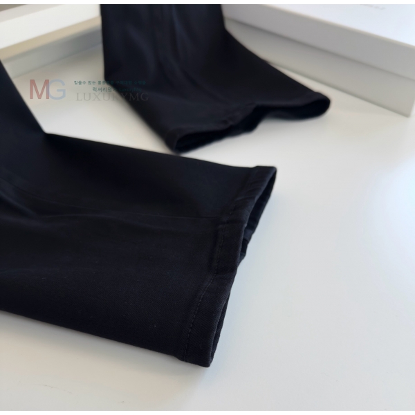 ���� ���ڷ� ��ġ�ڸ� û���� BC256389-2