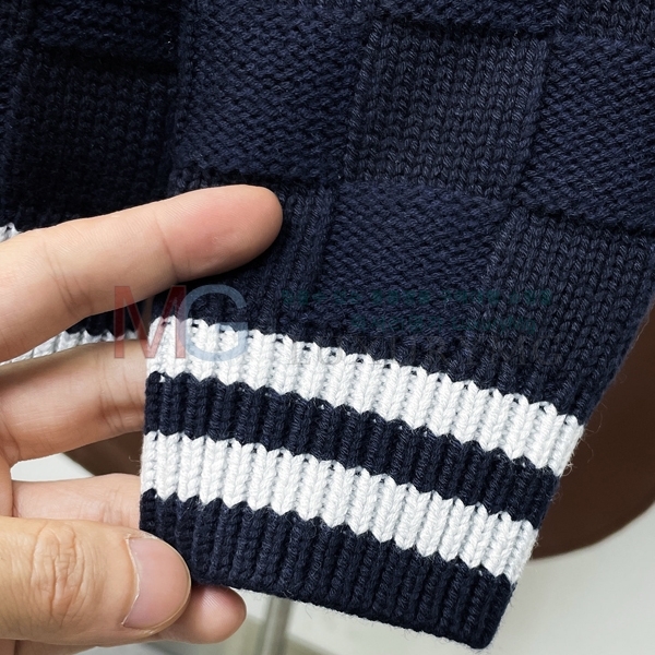 ���� ���̺��� ��Ŷ LV1681734