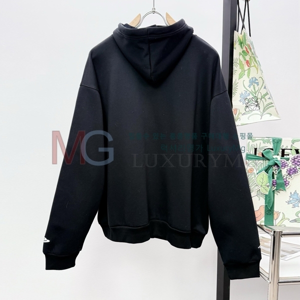 �������� �߷��þư� �ĵ�Ƽ BL3457289