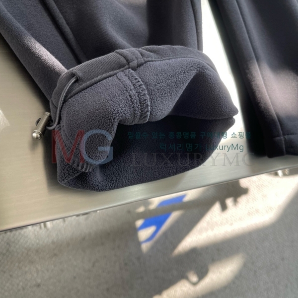 ���� ũ������ ���� VH1736824-2