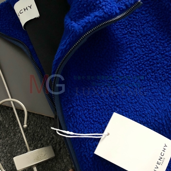 ���� ����� ��Ŷ GV6916830