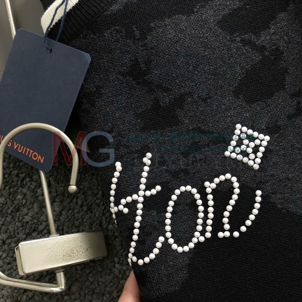 ���� ���̺��� ������ LV847637