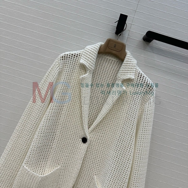 ���� ���ڷ� ��ġ�ڸ� ���� BC232640-4