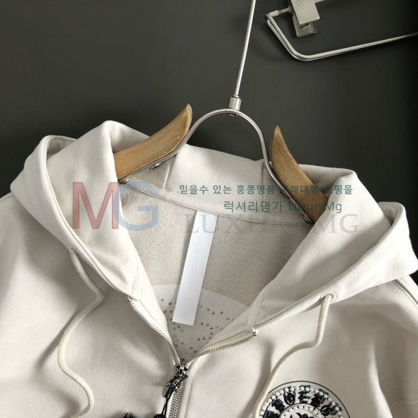 ���� ũ������ �ĵ�Ƽ KE6294756