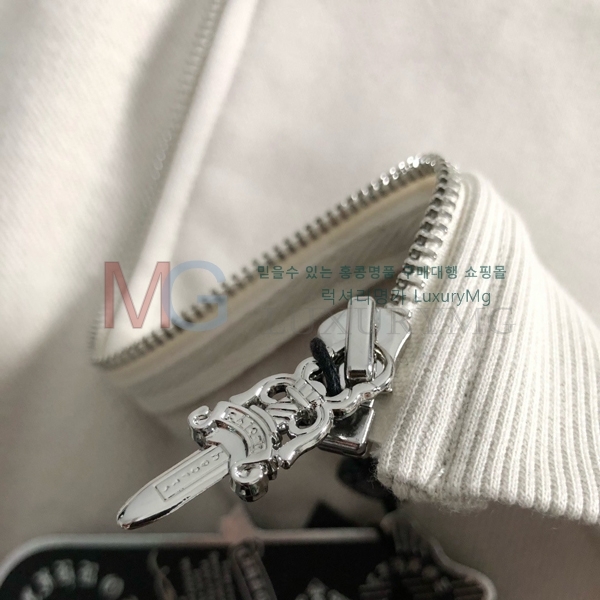 ���� ũ������ �ĵ�Ƽ KE6294756