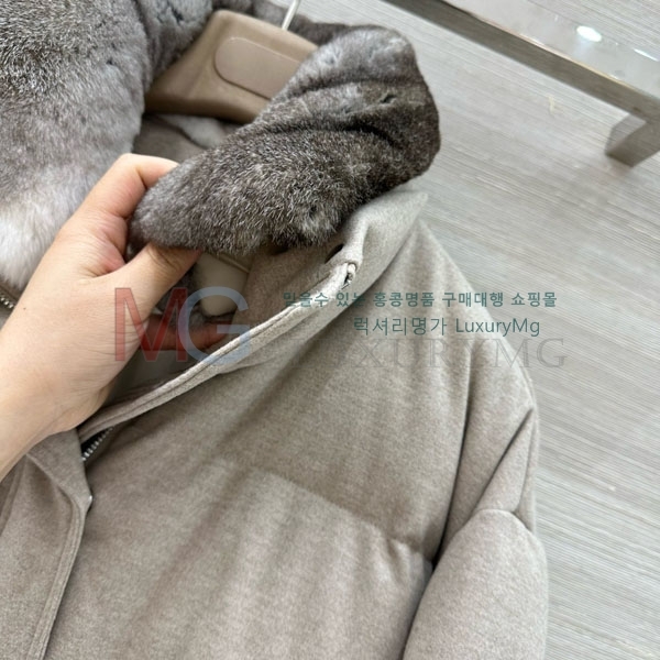 ���� �η�**�� �ٿ� �е� LP423242-1