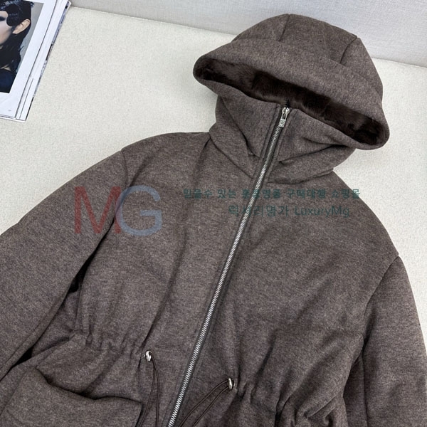 ���� �η�**�� �ٿ� �е� LP423401-9