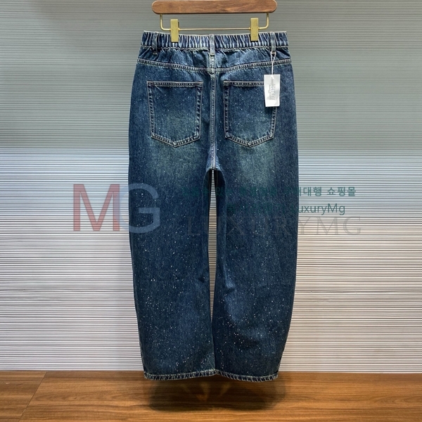 ���� �������������� û���� MM418703