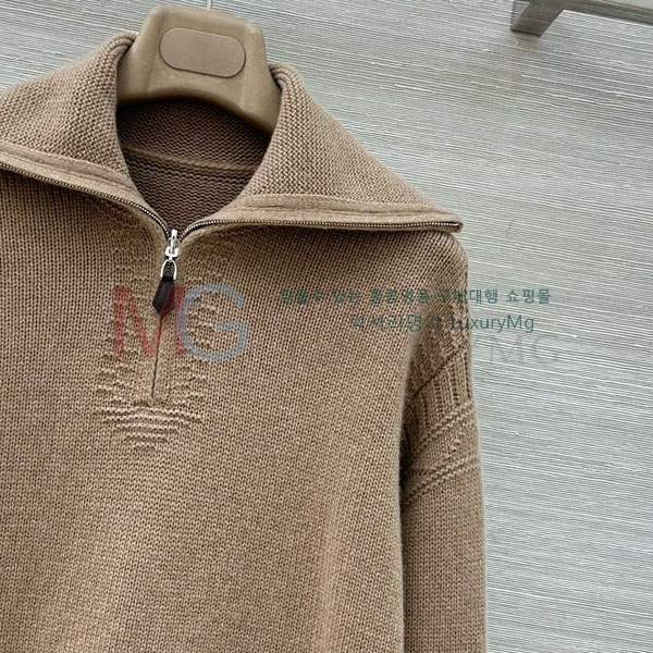 ���� �η�**�� ������ LP325677-14