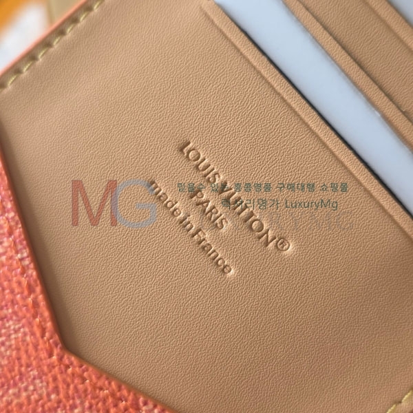 ̺ нƮ Ŀ  M26831-2