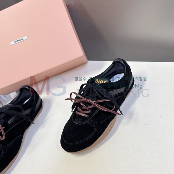 ���� �̿�̿� ����Ŀ�� MI3378924-1