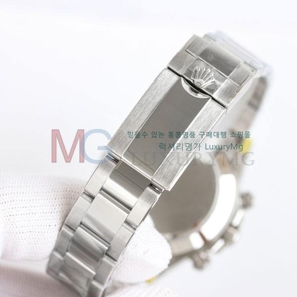 �η��� �����䳪 �ð� R336640-1