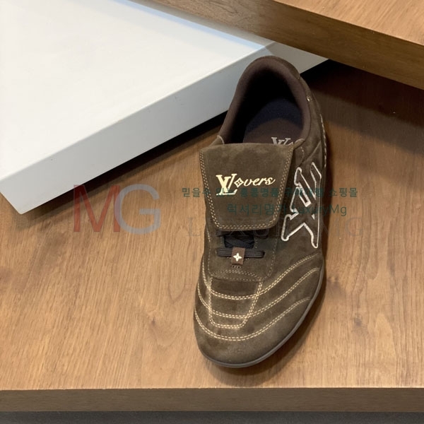 �������� ���̺��� ����Ŀ�� 1LV358801-3