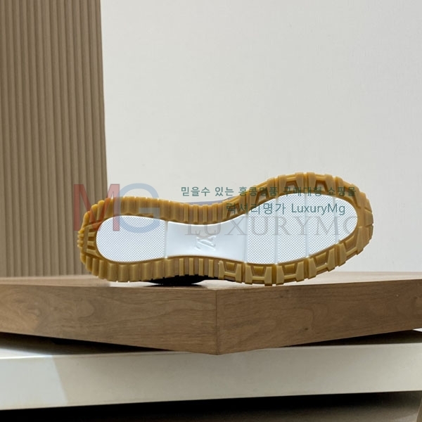 ���� ���̺��� ����Ŀ�� 1LV365501-1