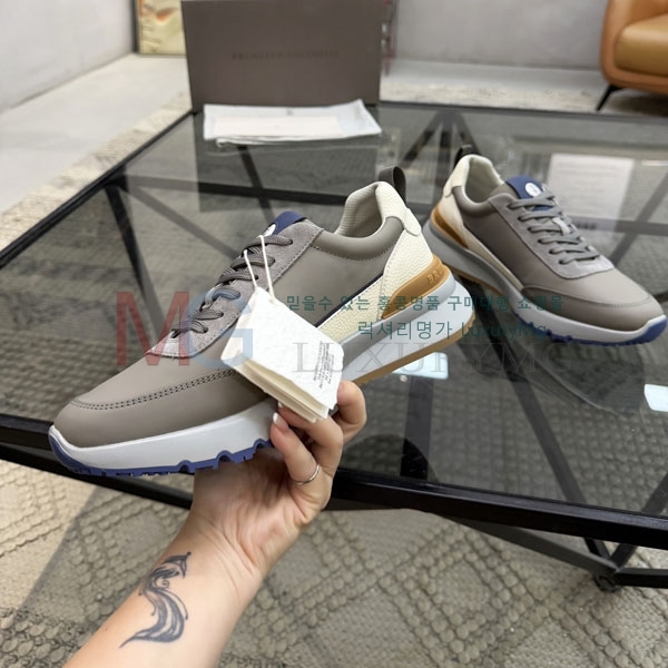  ���� ���ڷ� ��ġ�ڸ� ����Ŀ�� B666321-8