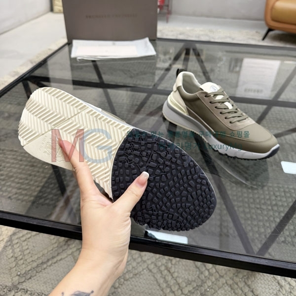  ���� ���ڷ� ��ġ�ڸ� ����Ŀ�� B666321-7