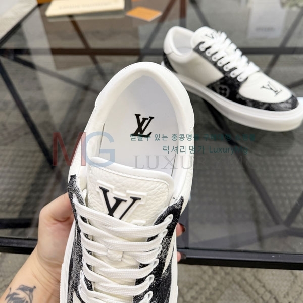 ���� ����*�� ����Ŀ�� LV5675541-1