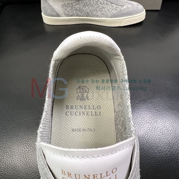 ���� ���ڷ� ��ġ�ڸ� ����Ŀ�� B3C10440-3