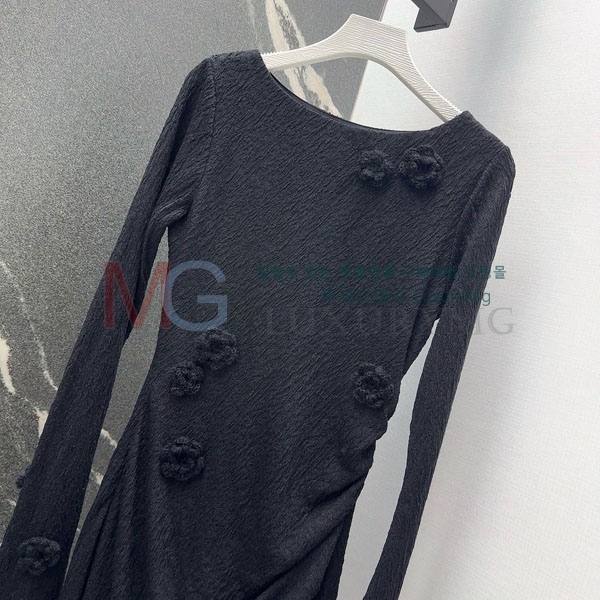 ���� �߷�Ƽ�� ���ǽ� VA3567567-8