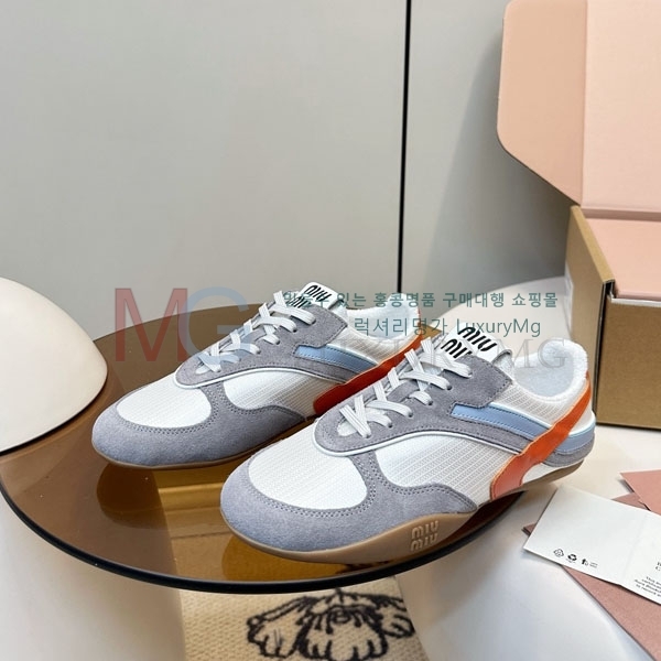 �������� �̿�̿� ����Ŀ�� M5M66011-2